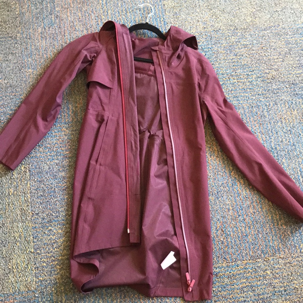 lulu lemon waterproof trench coat